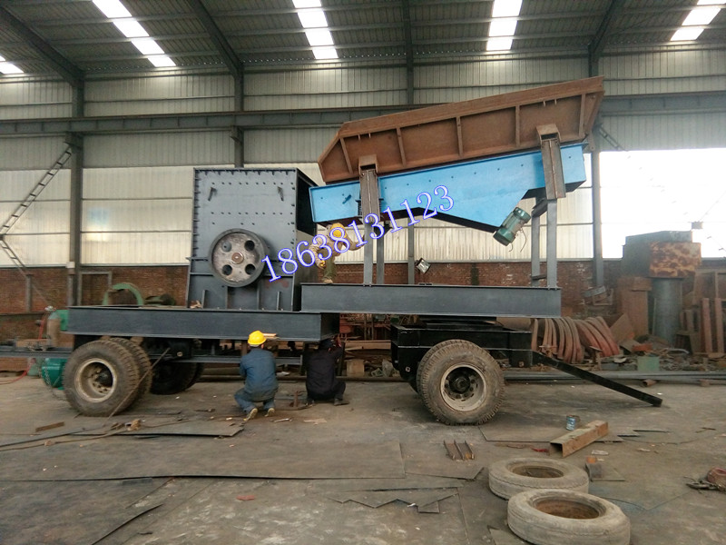 <b>鄭州博洋機(jī)械移動(dòng)破碎機(jī)加工制造現(xiàn)場</b>